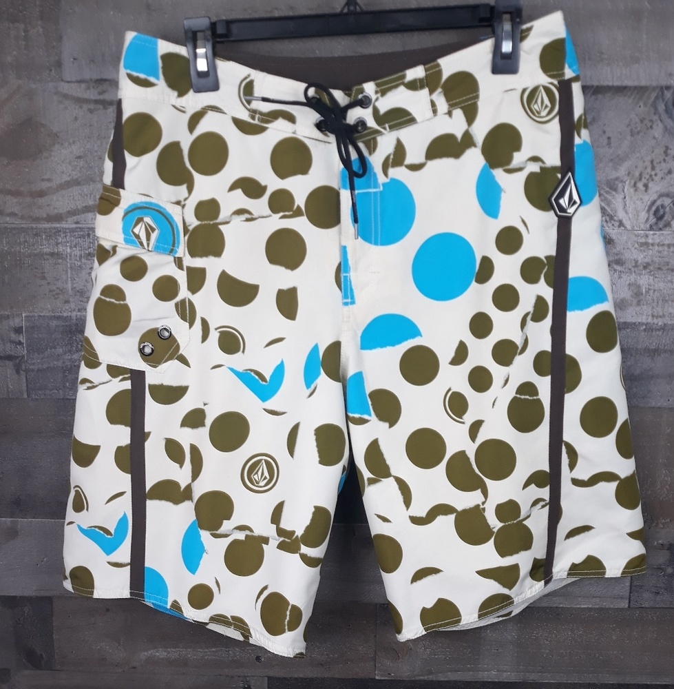 Volcom Trunk - image 1